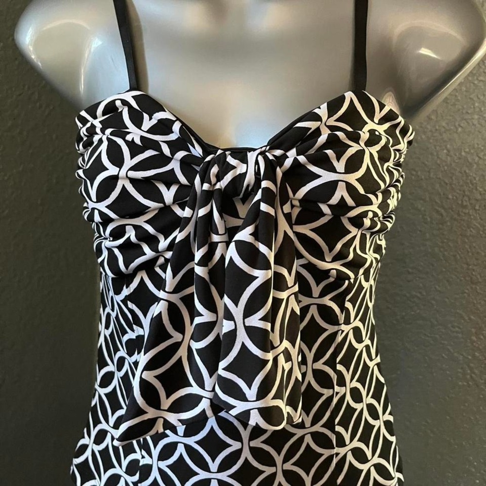 White House Black Market dressy spaghetti strap top